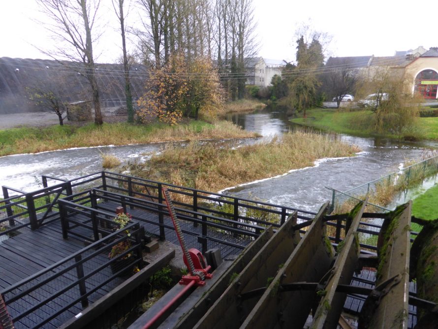 The waterwheel and Brosna River