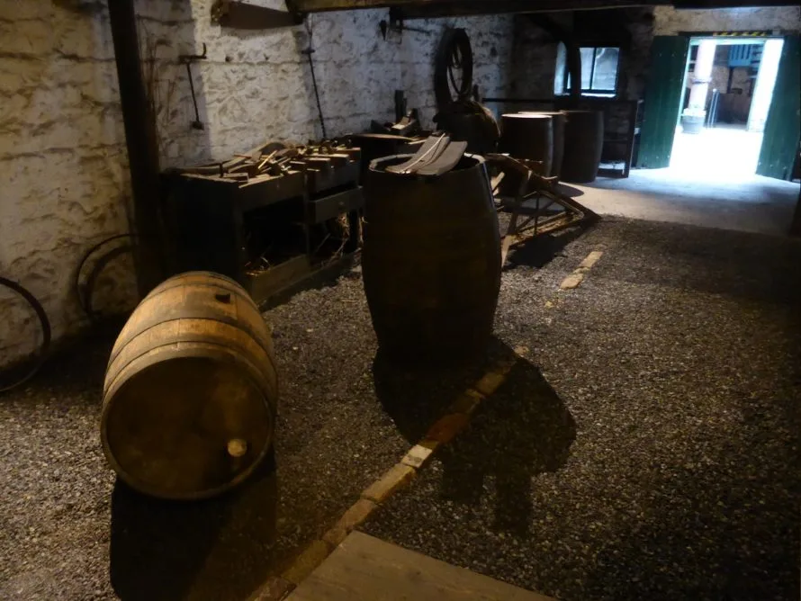 Coopering room