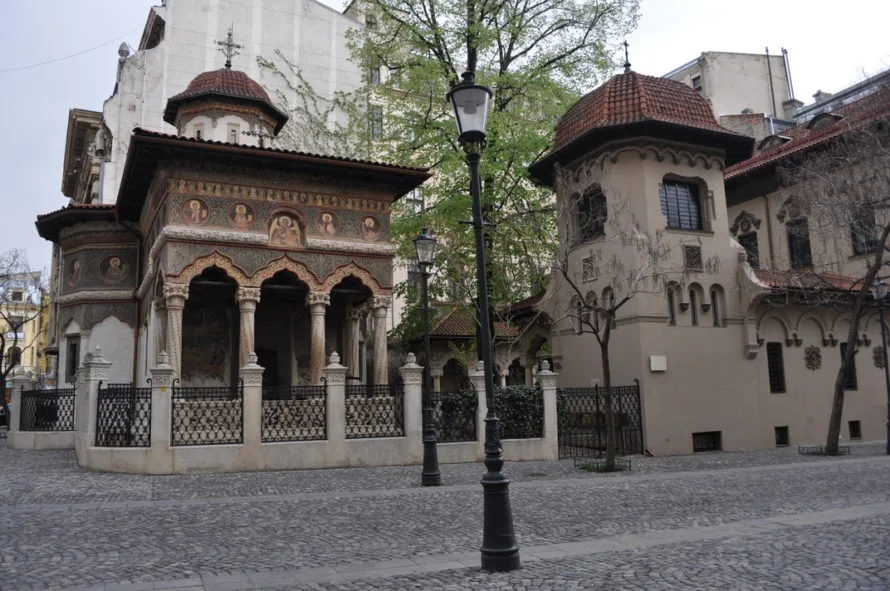 Stavropoleos Nunnery in Old Town