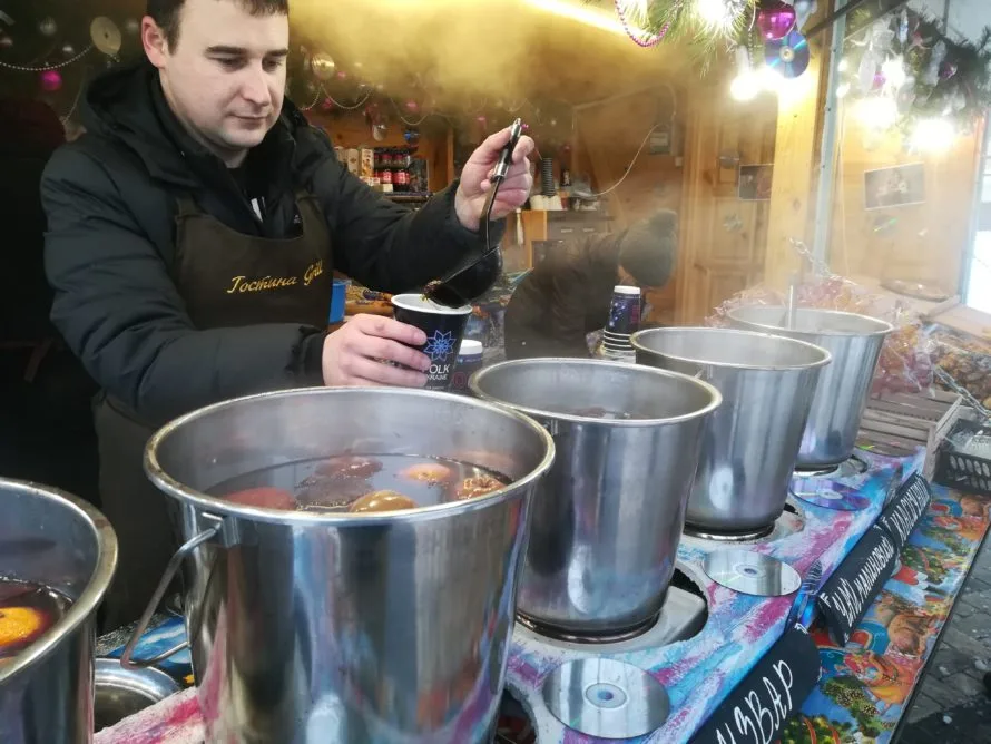 Uzvar - Traditional Ukrainian Christmas drink