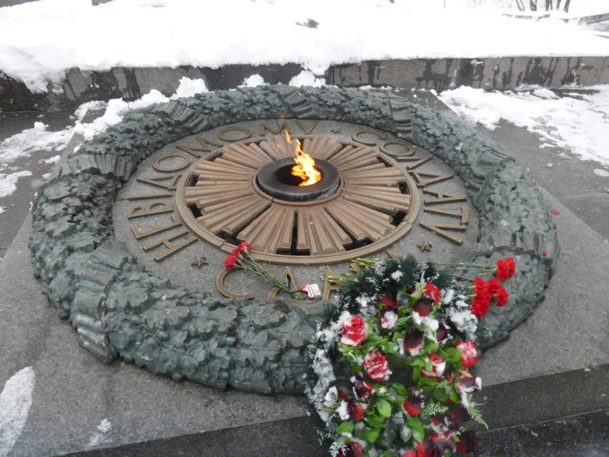 Monument to Unknown Soldier